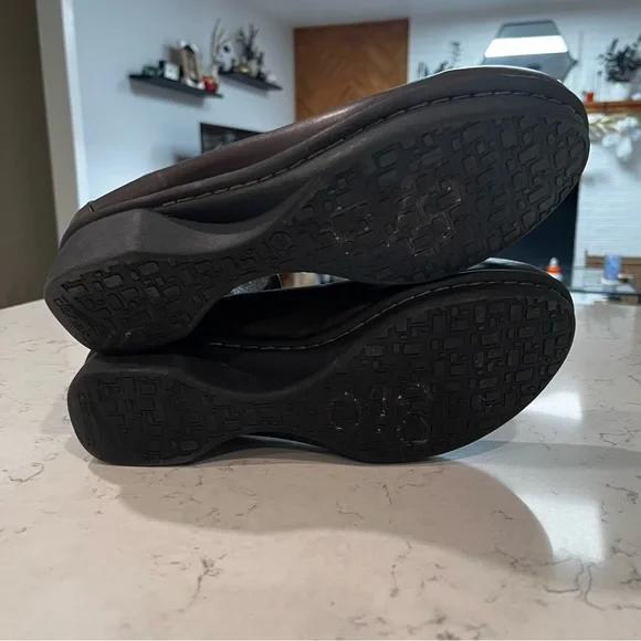 Dansko Lulu Dark Brown Leather Mary Janes Ankle Strap Wedges Size - Picture 13 of 16